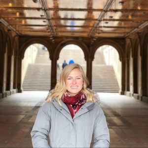 Meet your Posher, Andrea